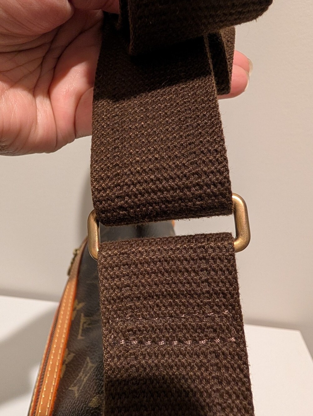Louis Vuitton Monogram Bosphore Messenger PM – Excellent Condition COA Included - Picture 15 of 16